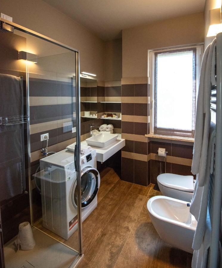 Sirmio Apartments - Narnia Stay Sirmione Exteriör bild